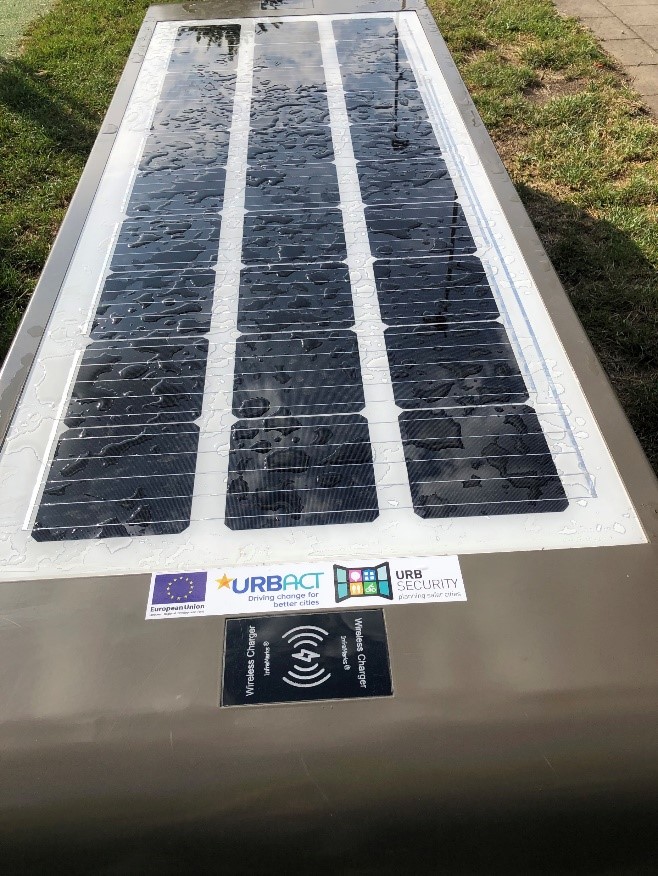 UrbSecurity solar-powered smart benches in Mechelen